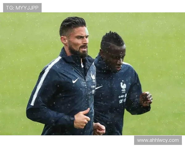 世界杯点评：北京足球队在赛场上的战术意识与团队协作表现分析